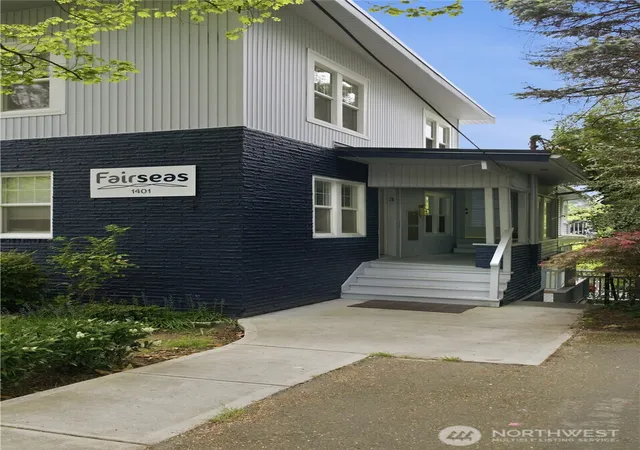 Photo 3 of Multi family home for sale at 1401 W Bertona St, Seattle, WA 98119 | MLS# NWM2531266 | Listing updated on 2026-09-21