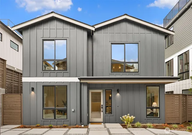 Townhouse for sale at 4411 2nd Avenue NE, Seattle, WA 98105 | MLS# NWM2531287