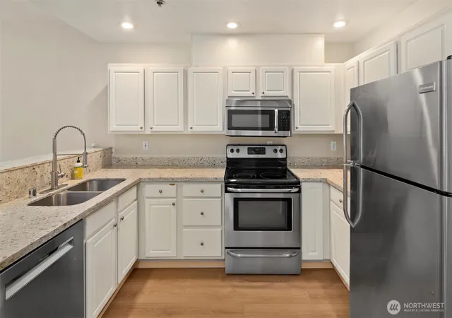Photo 1 of Townhouse for sale at 1006 37th Street Se #B, Auburn, WA 98002 | MLS# NWM2531304 | Listing updated on 2026-09-21