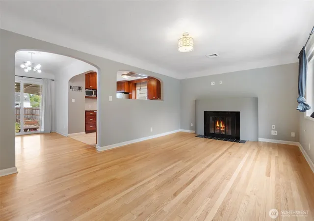 Photo 3 of Single family home for sale at 647 23rd Avenue, Longview, WA 98632 | MLS# NWM2531333 | Listing updated on 2026-09-21