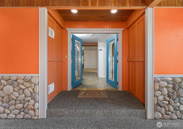 Photo 2 of Single family home for sale at 216 Denneboom Rd, Coupeville, WA 98239 | MLS# NWM2531377 | Listing updated on 2026-09-21