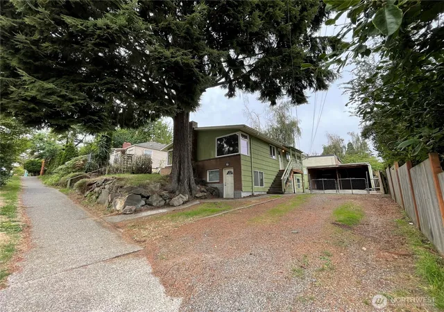 Photo 2 of Single family home for sale at 1706 Ne 82nd Street, Seattle, WA 98115 | MLS# NWM2531445 | Listing updated on 2026-09-21
