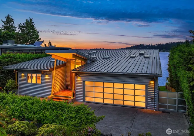 Photo 3 of Single family home for sale at (Undisclosed), Mercer Island, WA 98040 | MLS# NWM2531459 | Listing updated on 2026-10-03