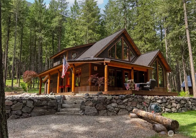 Photo 3 of Single family home for sale at 58 Liberty Ln, Winthrop, WA 98862 | MLS# NWM2531508 | Listing updated on 2026-09-21