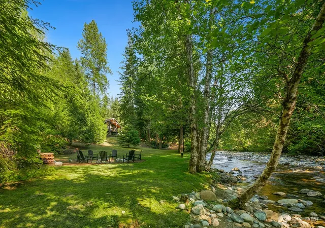 Photo 3 of Sale Pending at 32511 Se 111th Place, Issaquah, WA 98027 | MLS# NWM2531531 | Listing updated on 2026-09-25