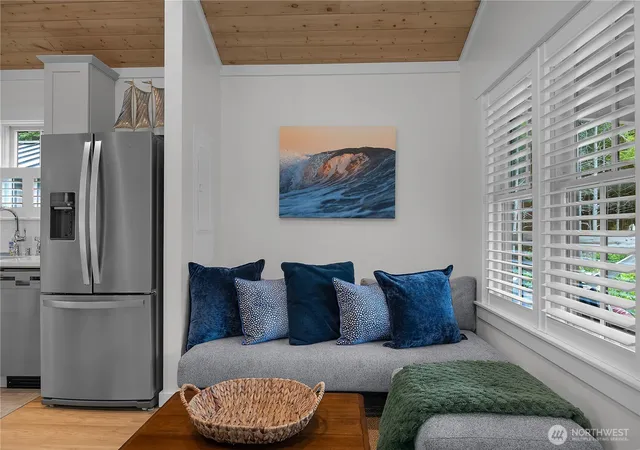 Photo 3 of Single family home for sale at 401 E Compass St, Pacific Beach, WA 98571 | MLS# NWM2531539 | Listing updated on 2026-09-28