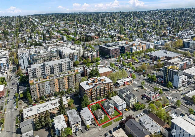 Photo 2 of Single family home for sale at 1530 Nw 53rd Street, Seattle, WA 98107 | MLS# NWM2531558 | Listing updated on 2026-09-21
