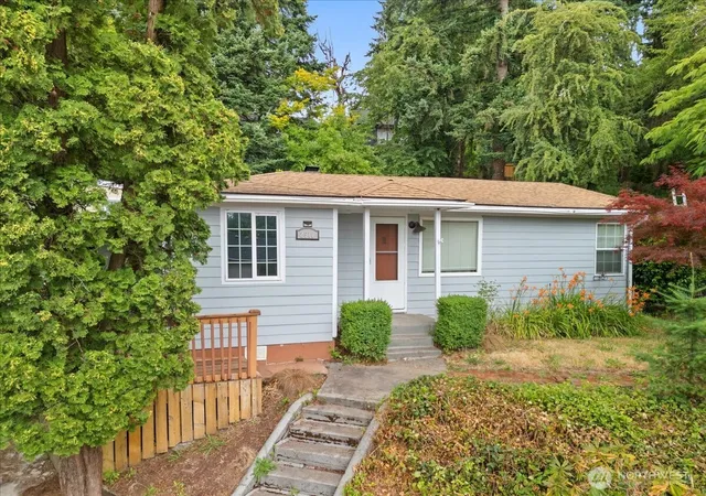 Photo 1 of Single family home for sale at 2510 Ne 54th Street, Vancouver, WA 98663 | MLS# NWM2531567 | Listing updated on 2026-09-17
