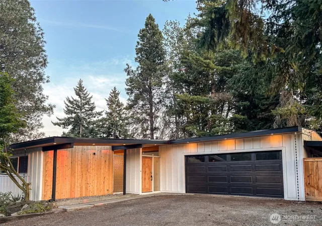 Photo 1 of Single family home for sale at 6320 Gregory St W, University Place, WA 98466 | MLS# NWM2531651 | Listing updated on 2026-09-21
