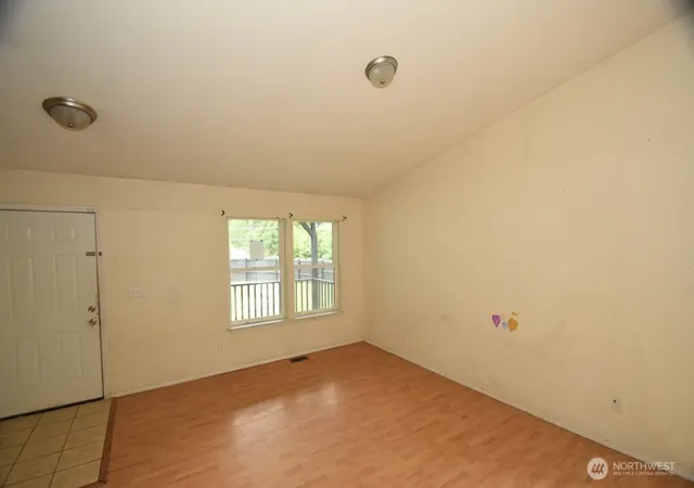 Photo 3 of Single family home for sale at 6165 Ash Pl, Maple Falls, WA 98266 | MLS# NWM2531698 | Listing updated on 2026-10-01