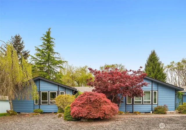 Photo 2 of Single family home for sale at 921 241st Place Sw, Bothell, WA 98021 | MLS# NWM2531699 | Listing updated on 2026-10-02