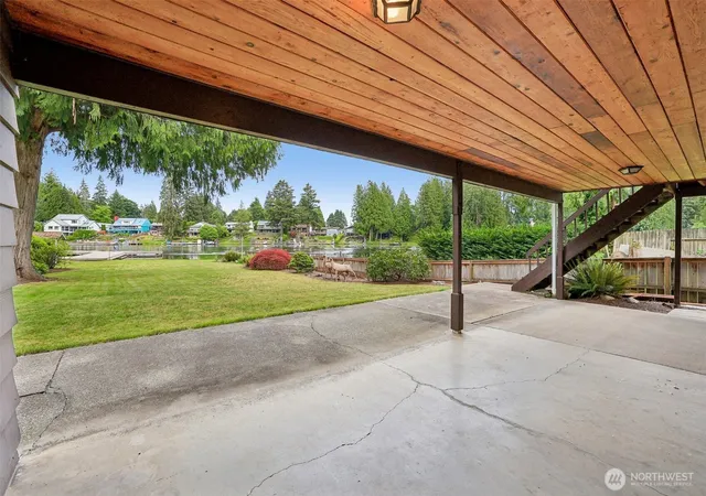 Photo 1 of Single family home for sale at 31430 W Lake Morton Dr Se, Kent, WA 98042 | MLS# NWM2531740 | Listing updated on 2026-09-22