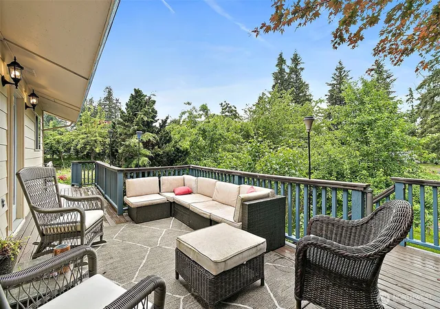 Photo 4 of Single family home for sale at 16624 SE 240th Street, Kent, WA 98042 | MLS# NWM2531766 | Listing updated on 2026-09-23