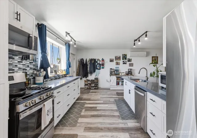 Photo 3 of Single family home for sale at 619 State Route 174, Mansfield, WA 98830 | MLS# NWM2531841 | Listing updated on 2026-09-21