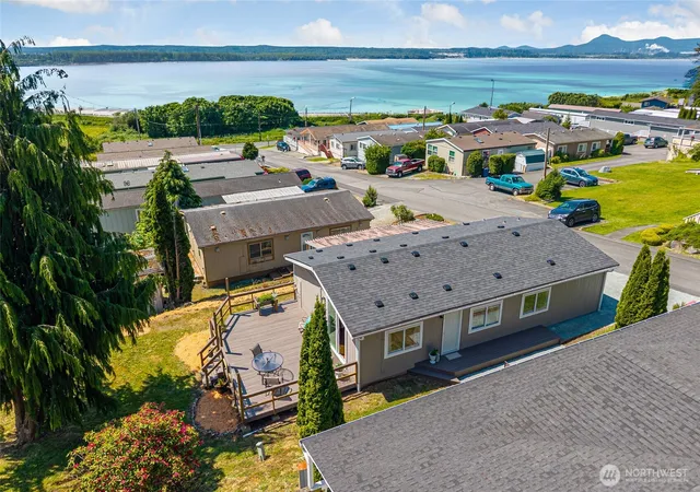 Manufactured home for sale at 11453 Bayview Edison Rd #7, Mount Vernon, WA 98273 | MLS# NWM2531845