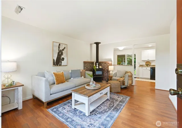 Photo 3 of Single family home for sale at 8421 6th Avenue SW, Seattle, WA 98106 | MLS# NWM2531884 | Listing updated on 2026-09-21