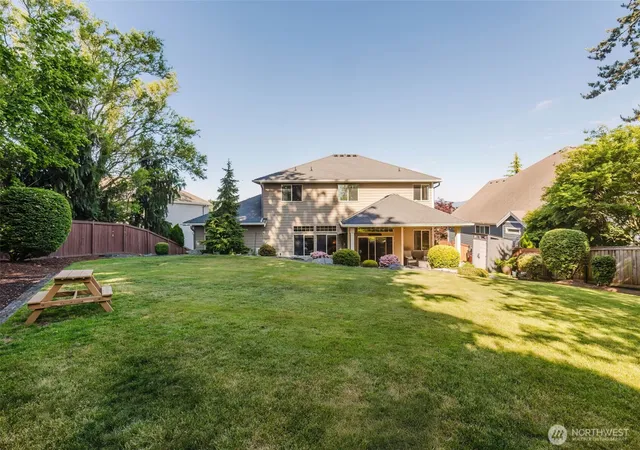 Photo 3 of Single family home for sale at 2910 219th Avenue E, Lake Tapps, WA 98391 | MLS# NWM2531944 | Listing updated on 2026-09-22