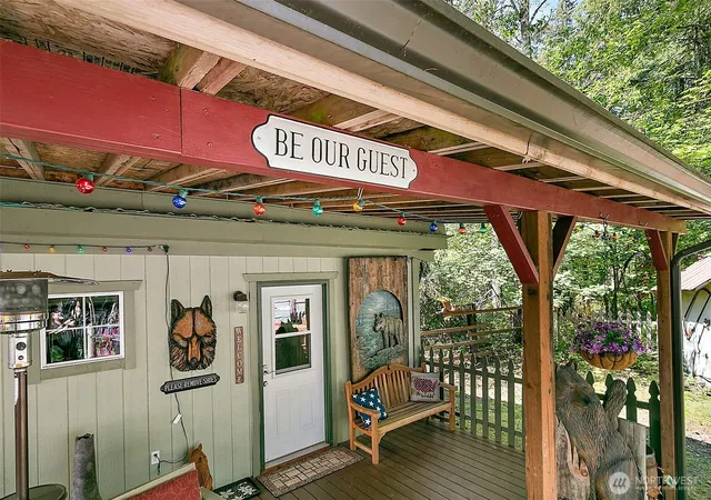 Photo 1 of Single family home for sale at 131 Nisqually Way, Ashford, WA 98304 | MLS# NWM2532004 | Listing updated on 2026-07-17