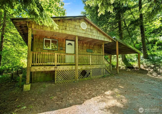 Photo 1 of Manufactured home for sale at 400 N Dubois Rd, Ariel, WA 98603 | MLS# NWM2532018 | Listing updated on 2026-09-21