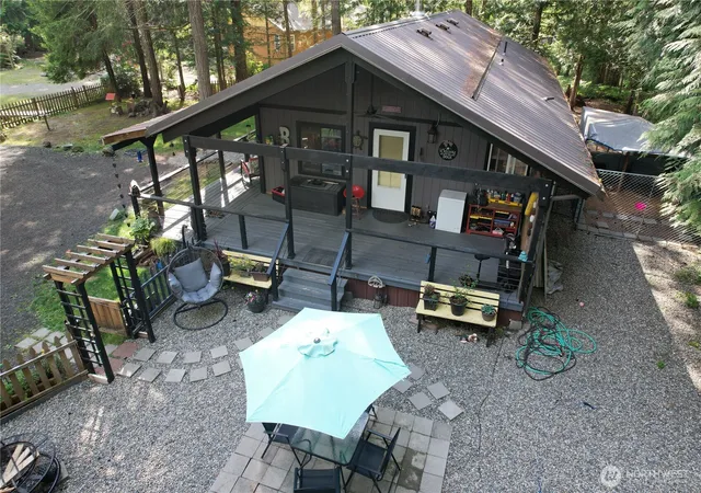 Photo 1 of Single family home for sale at 60 N Carp Pl, Hoodsport, WA 98548 | MLS# NWM2532093 | Listing updated on 2026-09-21