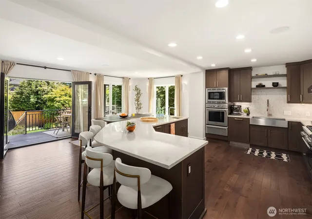 Photo 3 of Single family home for sale at 1810 Madrona Dr, Seattle, WA 98122 | MLS# NWM2532129 | Listing updated on 2026-09-26