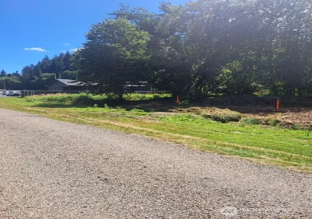Photo 2 of Land for sale at 0 E Xx Cowlitz St, South Bend, WA 98586 | MLS# NWM2532149 | Listing updated on 2026-09-21