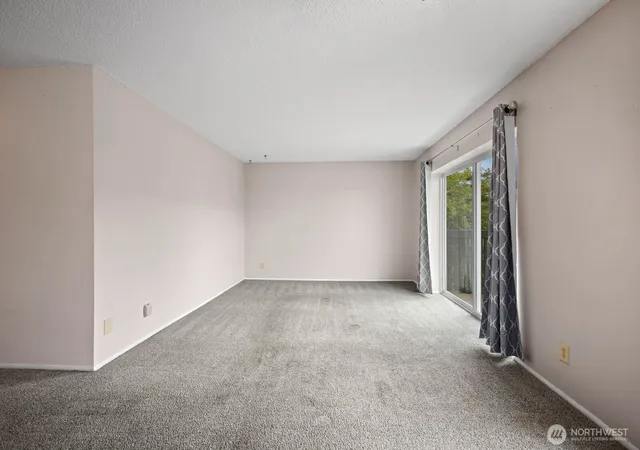 Photo 3 of Condo for sale at 1425 S Puget Dr #117, Renton, WA 98055 | MLS# NWM2532173 | Listing updated on 2026-09-21