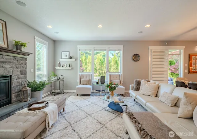 Photo 4 of Single family home for sale at 409 N 43rd Court, Ridgefield, WA 98642 | MLS# NWM2532324 | Listing updated on 2026-09-21