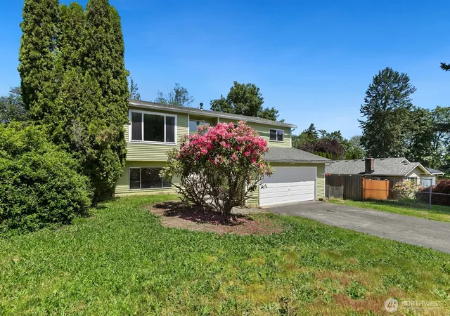 Photo 3 of Single family home for sale at 12630 Se 215th Street, Kent, WA 98031 | MLS# NWM2532337 | Listing updated on 2026-09-21