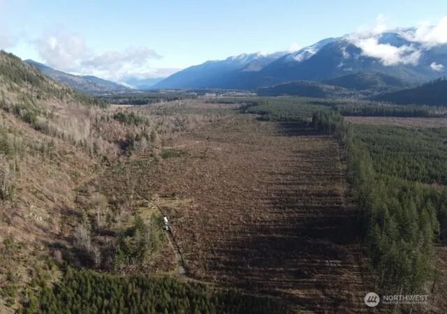Photo 2 of Sale Pending at 9523 Heady Rd, Sumas, WA 98295 | MLS# NWM2532345 | Listing updated on 2026-09-29