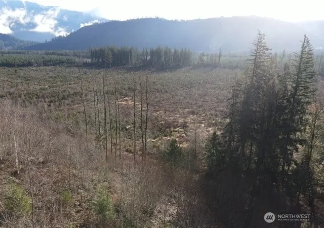 Photo 3 of Sale Pending at 9523 Heady Rd, Sumas, WA 98295 | MLS# NWM2532345 | Listing updated on 2026-09-29
