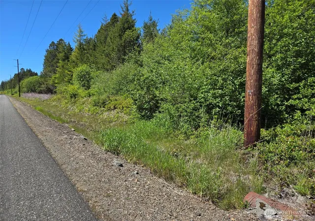 Photo 2 of Land for sale at 256 Walker Rd, Hoquiam, WA 98550 | MLS# NWM2532407 | Listing updated on 2026-09-21