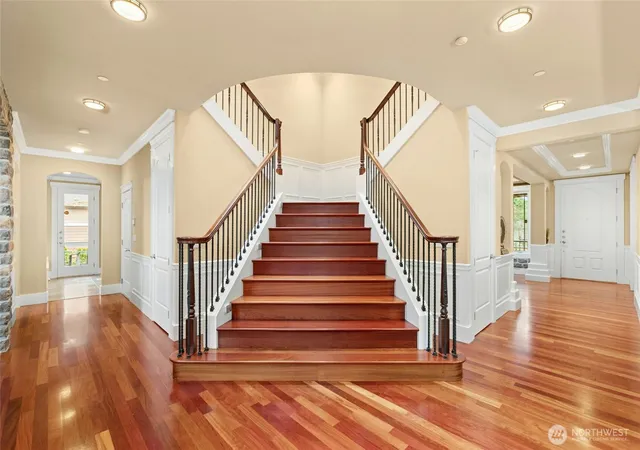 Photo 2 of Single family home for sale at 18634 92nd Avenue Ne, Bothell, WA 98011 | MLS# NWM2532418 | Listing updated on 2026-09-21