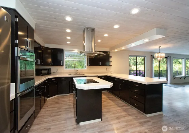 Photo 3 of Single family home for sale at 138 San Juan Dr, Sequim, WA 98382 | MLS# NWM2532484 | Listing updated on 2026-09-21