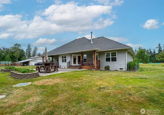 Photo 4 of Single family home for sale at 298 Toledo Salmon Crk Rd, Toledo, WA 98591 | MLS# NWM2532510 | Listing updated on 2026-09-21