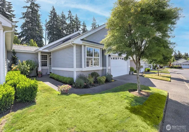 Photo 3 of Single family home for sale at 3817 67th Avenue Ct W, Tacoma, WA 98466 | MLS# NWM2532593 | Listing updated on 2026-09-24