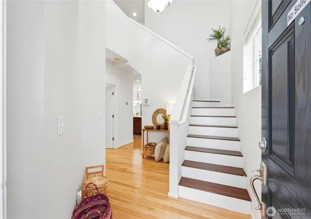 Photo 4 of Single family home for sale at 12716 12th Avenue SE, Everett, WA 98208 | MLS# NWM2532597 | Listing updated on 2026-09-30