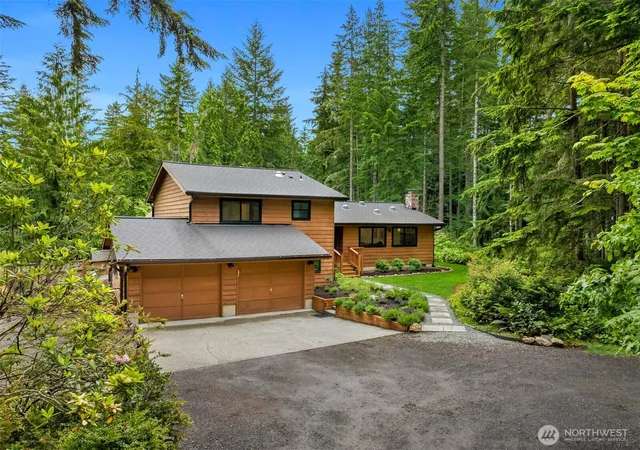 Photo 4 of Sale Pending at 1093 NW Mushroom Ln, Poulsbo, WA 98370 | MLS# NWM2532644 | Listing updated on 2026-09-25