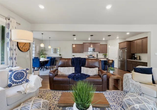 Photo 3 of Single family home for sale at 23546 Granite Ct, Black Diamond, WA 98010 | MLS# NWM2532654 | Listing updated on 2026-10-01