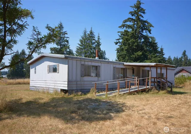 Photo 2 of Manufactured home for sale at 18707 Elderberry St Sw, Rochester, WA 98579 | MLS# NWM2532673 | Listing updated on 2026-09-21