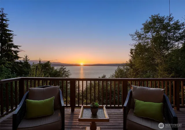 Photo 2 of Single family home for sale at 30050 Scenic Dr Ne, Poulsbo, WA 98370 | MLS# NWM2532688 | Listing updated on 2026-09-22