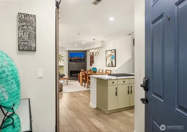 Photo 3 of Condo for sale at 9039 NE Juanita Dr #304, Kirkland, WA 98034 | MLS# NWM2532701 | Listing updated on 2026-09-21