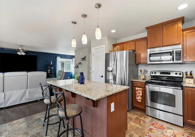 Photo 2 of Single family home for sale at 2258 Se Upchurch Way, Port Orchard, WA 98366 | MLS# NWM2532720 | Listing updated on 2026-09-21