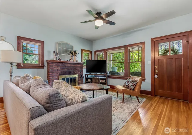 Photo 4 of Single family home for sale at 340 Reser Rd, Walla Walla, WA 99362 | MLS# NWM2532861 | Listing updated on 2026-10-02