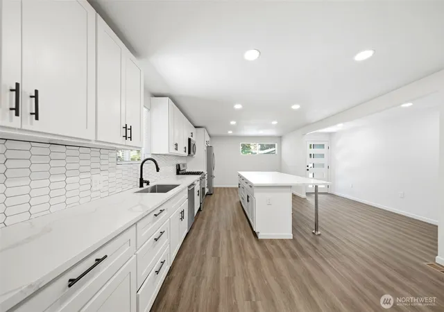 Photo 3 of Single family home for sale at 30811 26th Avenue SW, Federal Way, WA 98023 | MLS# NWM2532862 | Listing updated on 2026-09-21