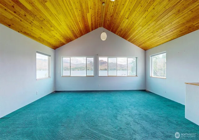Photo 4 of Single family home for sale at 104 C Westlake Rd, Oroville, WA 98844 | MLS# NWM2532869 | Listing updated on 2026-09-21