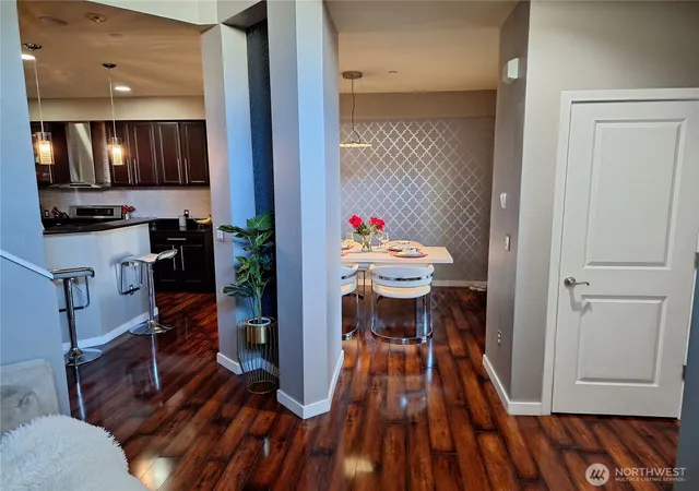 Photo 4 of Townhouse for sale at 4818 Pointes Dr, Mukilteo, WA 98275 | MLS# NWM2532976 | Listing updated on 2026-09-21