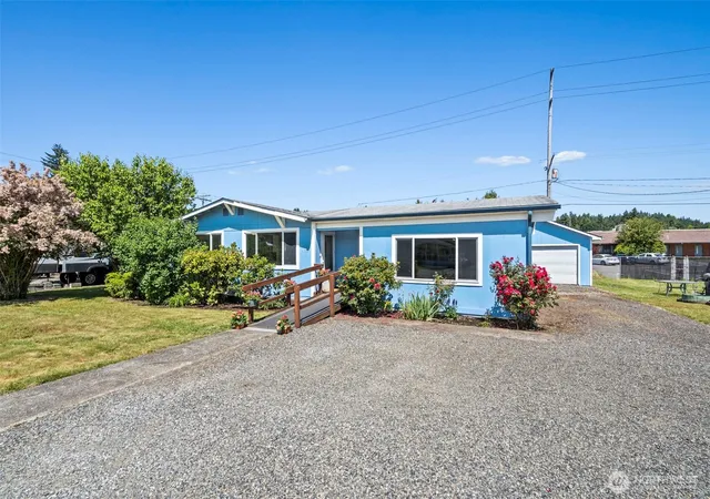 Photo 3 of Single family home for sale at 466 Garfield Ave E, Tenino, WA 98589 | MLS# NWM2533009 | Listing updated on 2026-09-21