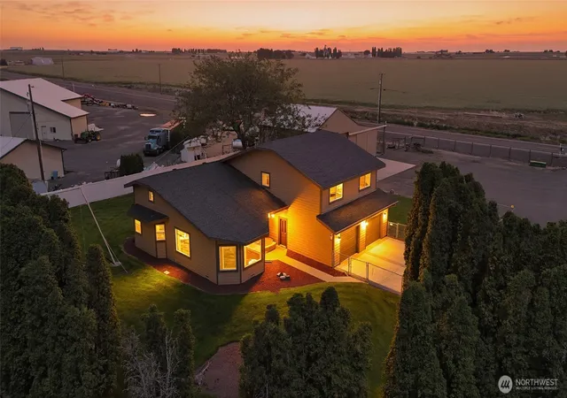 Photo 1 of Single family home for sale at 1914 Se Road N, Moses Lake, WA 98837 | MLS# NWM2533070 | Listing updated on 2026-09-28