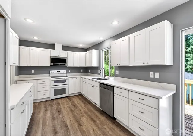 Photo 4 of Single family home for sale at 17939 Upland Dr SE, Yelm, WA 98597 | MLS# NWM2533111 | Listing updated on 2026-10-19